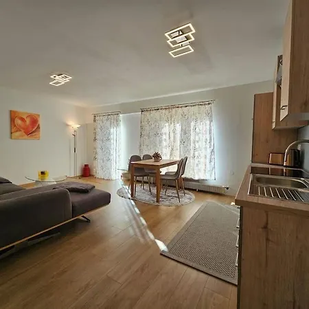 Gaestehaus In Sonniger Lage Apartment Leoben (Styria)